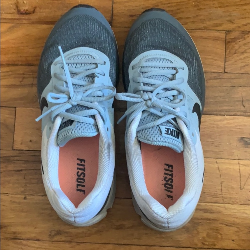Nike fitsole sneakers